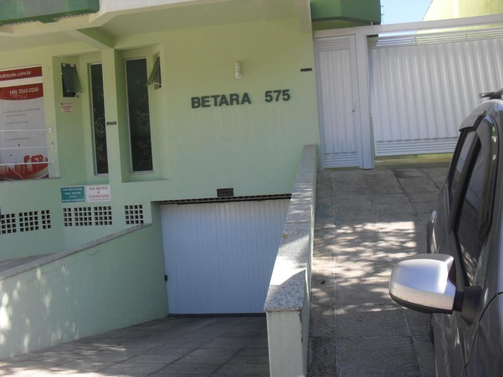 Apto 1 Quarto 50m da praia room 6