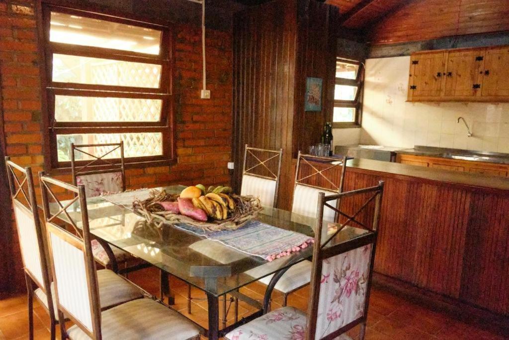 Casa en Jurerê a 200 metros da praia room 1