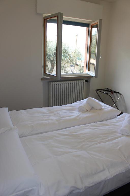 Appartamento panoramico Acquafresca room 5