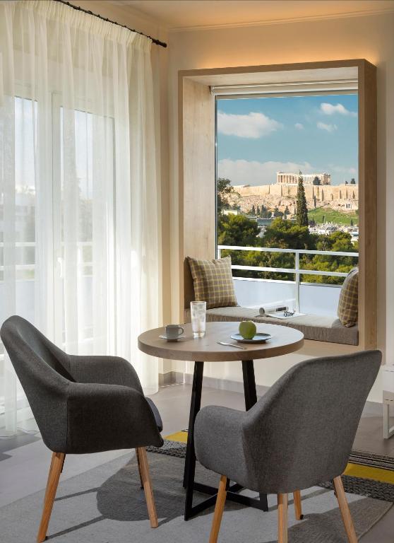 Acropolis View Homey room 2