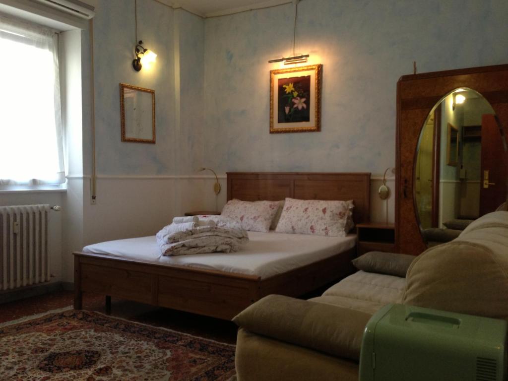 Aga Guest House room 4