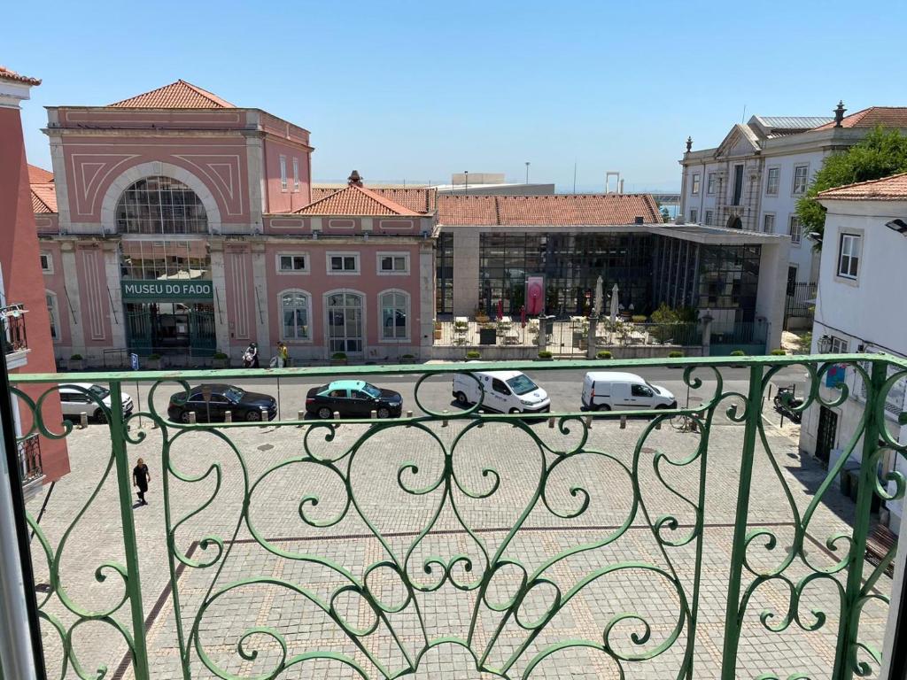 Alfama Apartment with Balcony room 2