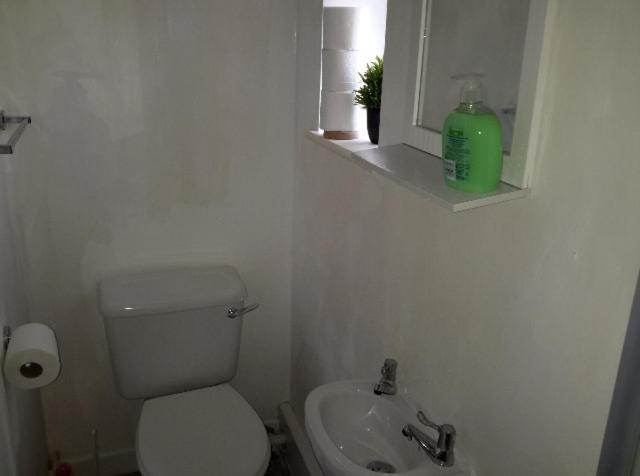 Alphalink house room 4