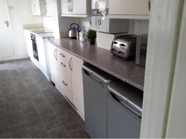 Alphalink house room 5