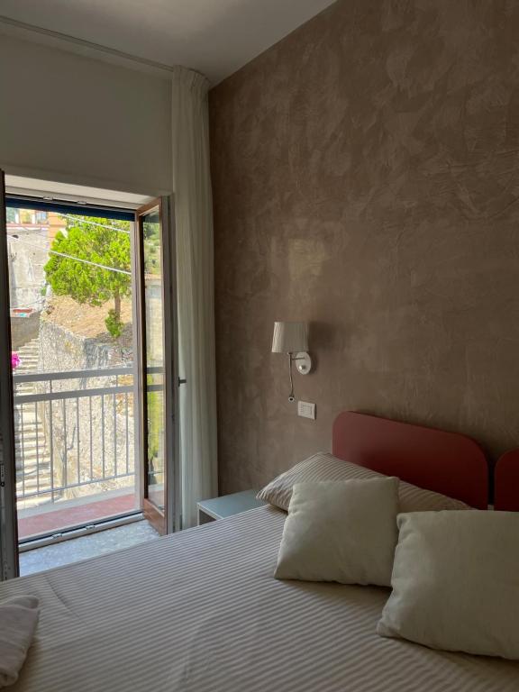 Amalfi Casa Andreina room 1