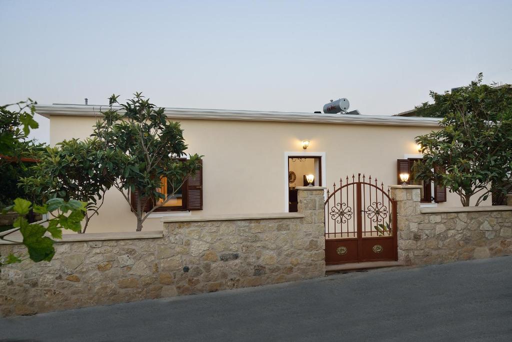 Anna 's House - Garden Cottage in Kissamos room 2
