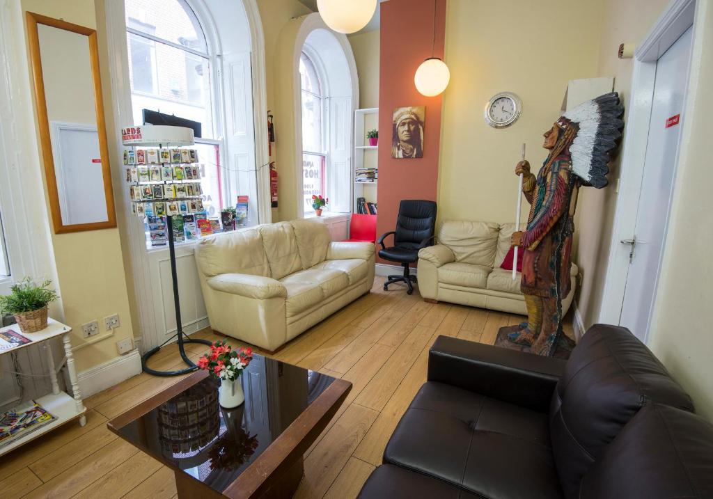 The Apache Hostel – Photos 4