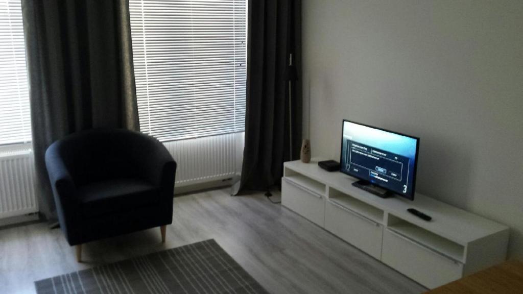 Modern Apartment Kosińskiego room 2