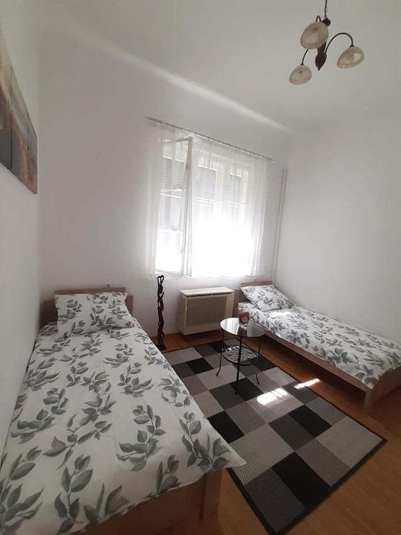 Főtér Apartman Baja room 3
