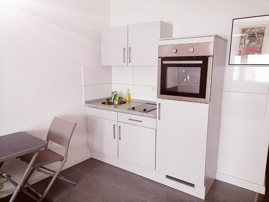 Apartments am Wall room 2