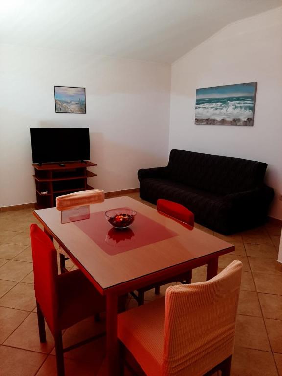 Apartments Čepo room 5
