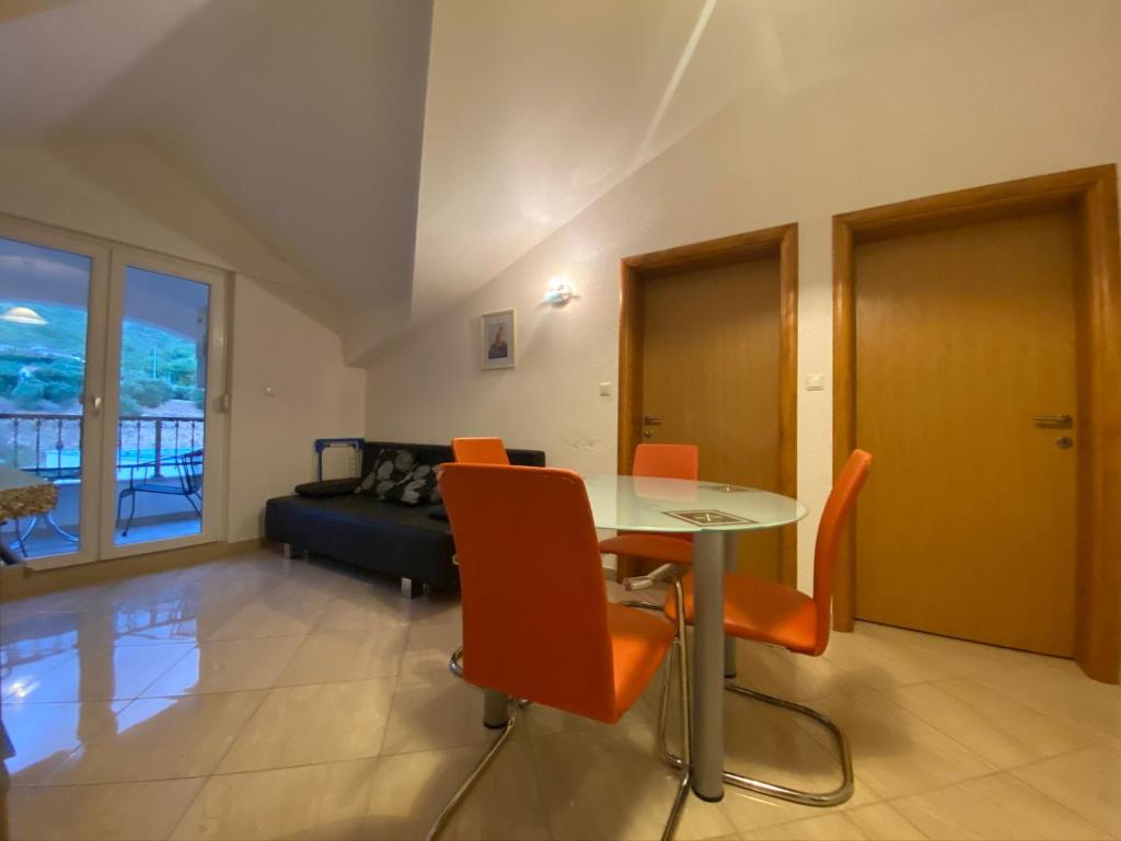 Apartments Grozdana room 4