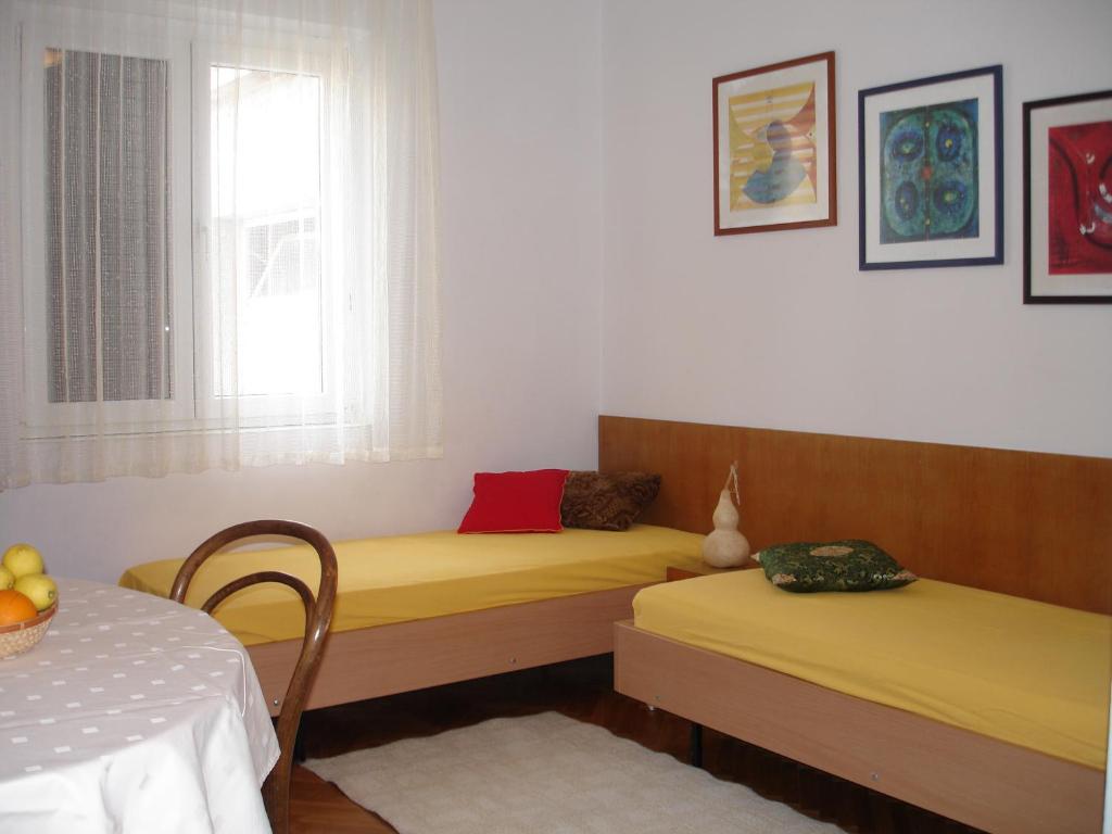 Apartments Lucija room 3