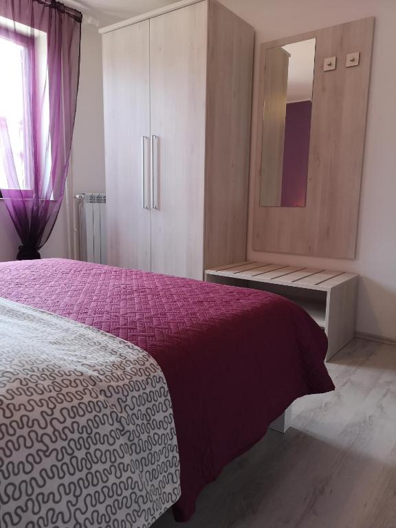 Apartments Peloža room 3