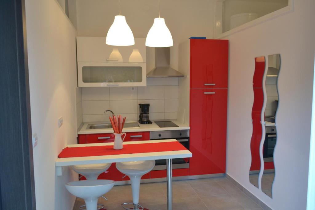 Apartments Peloža room 5