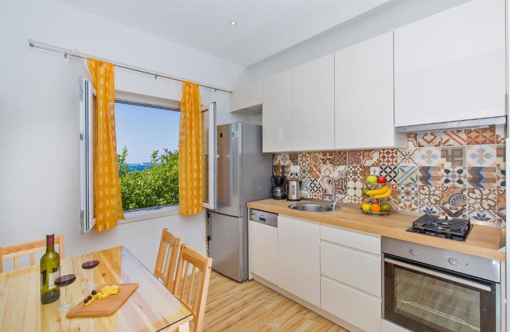 Apartments Roza room 6