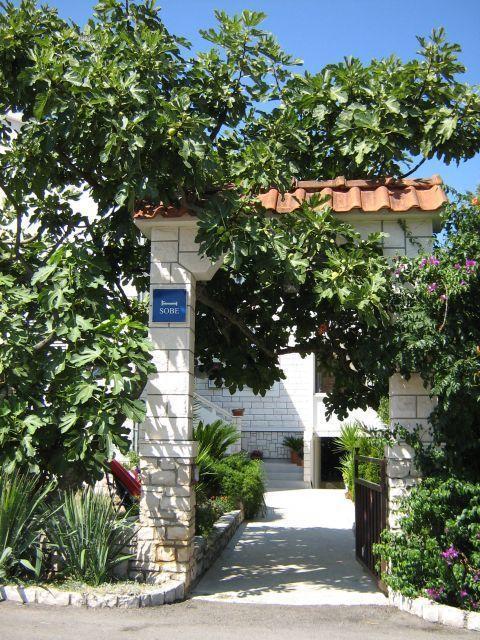 Apartments Sarah room 5