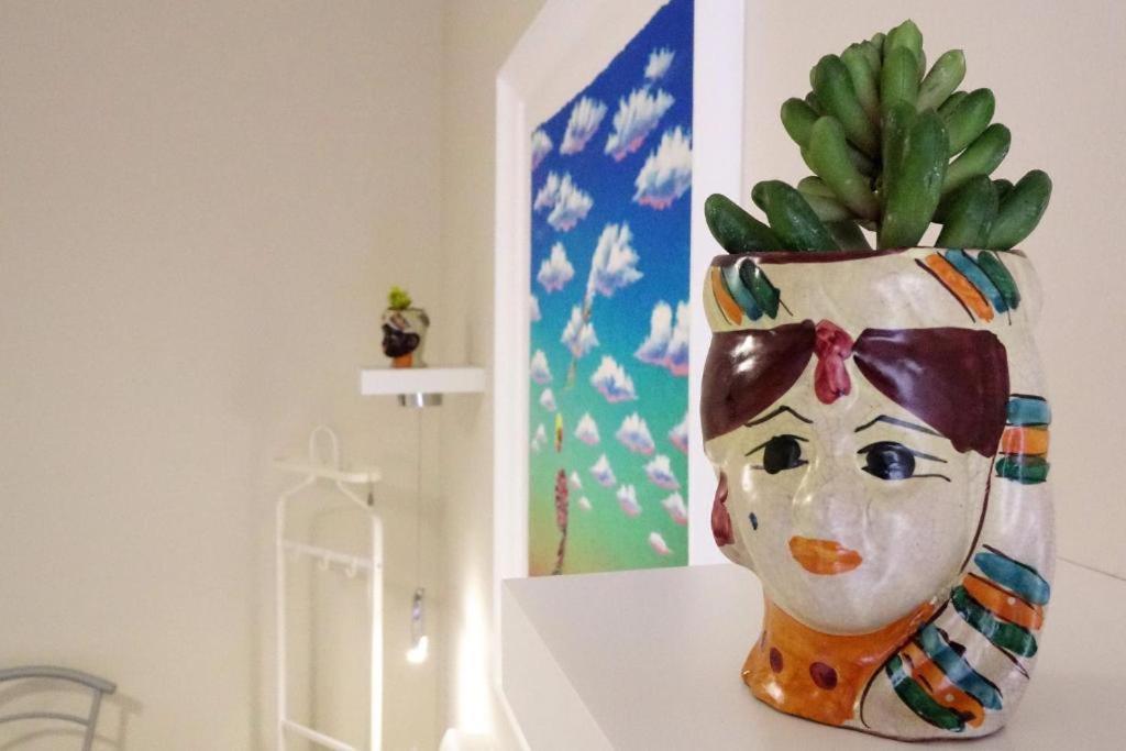 Locami Holiday&HouseRooms Street Tripolitania 26 room 4