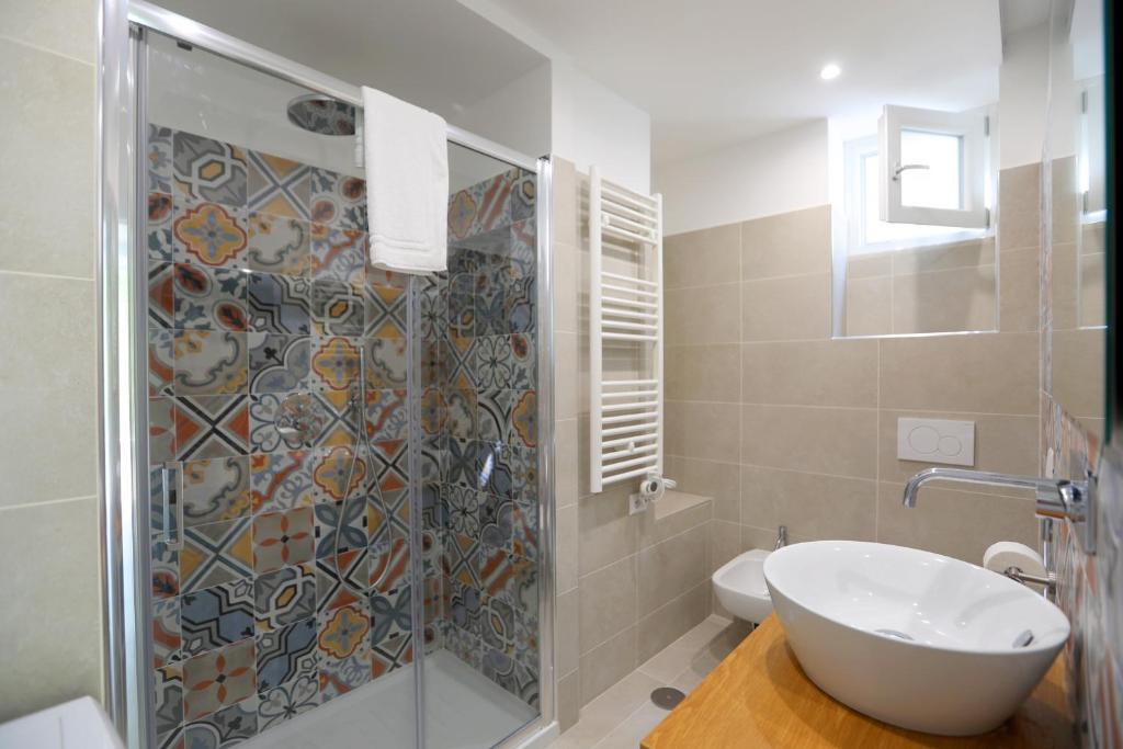 Archa room 1