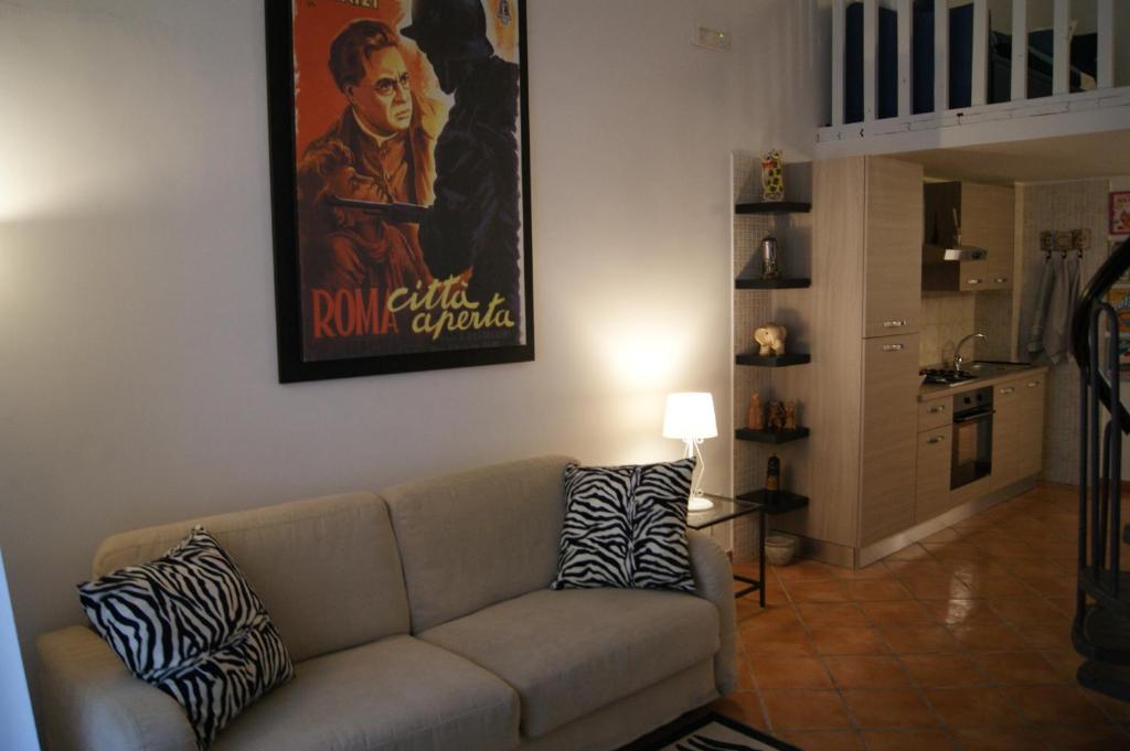 Astoria Suite room 3