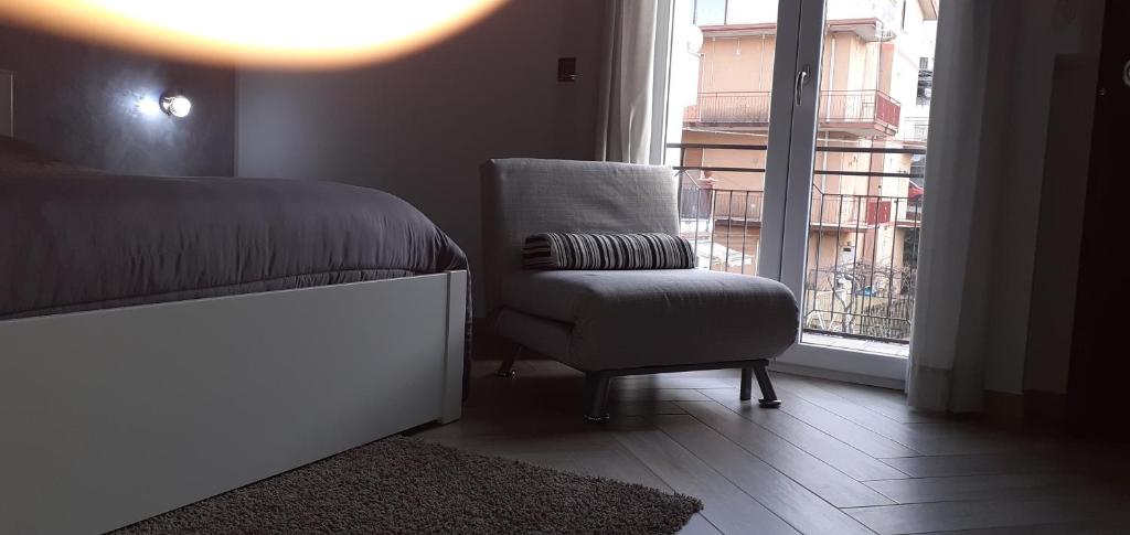 THE ATTIC ROOM room 6