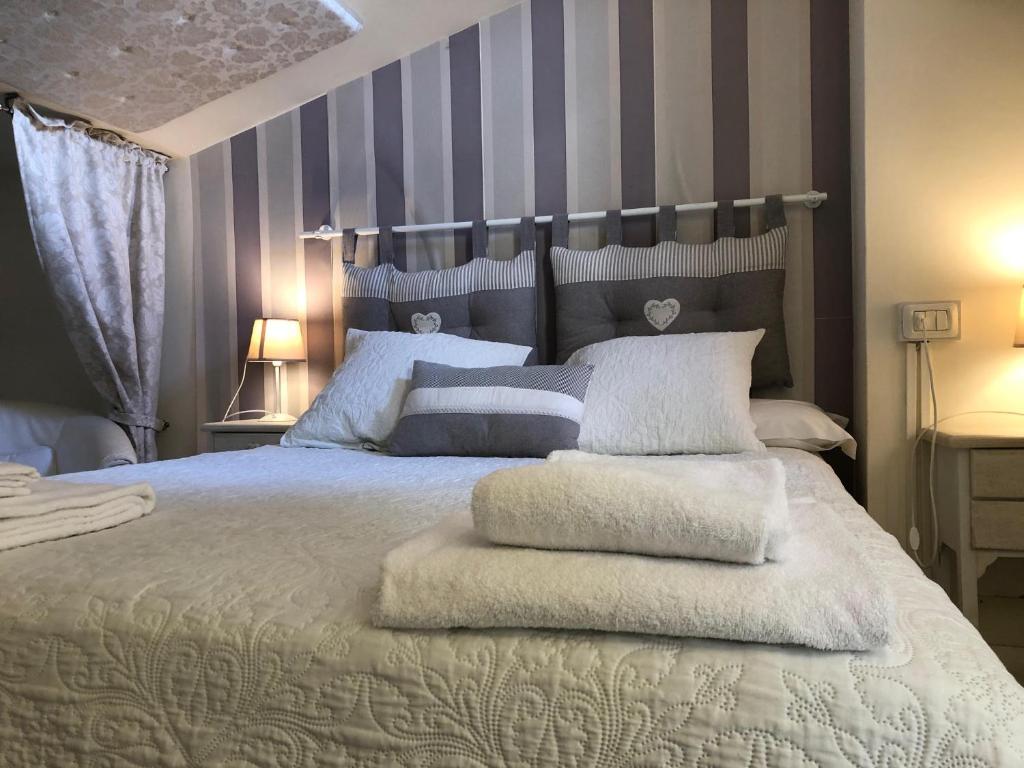 Aura house room 2