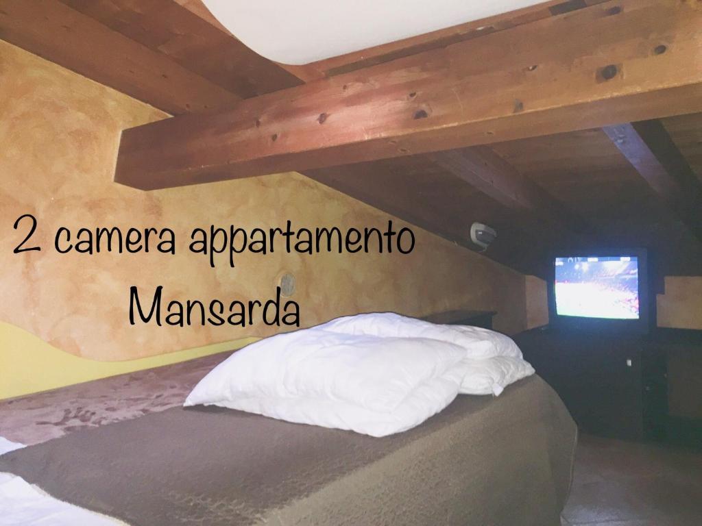AURA l.t room 4