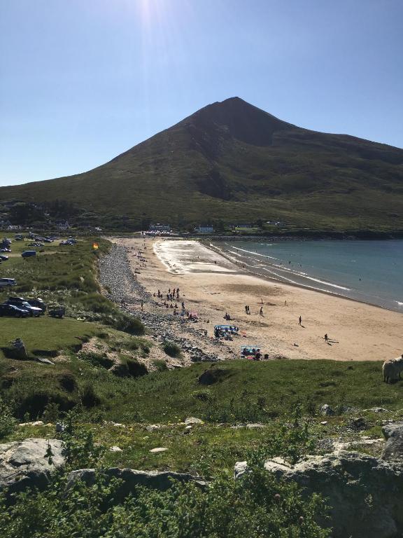 Beach View Heights Dugort Achill Eircode F28E8D9 room 3