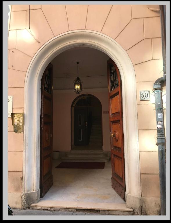 Bel soggiorno Central Station Rome room 6