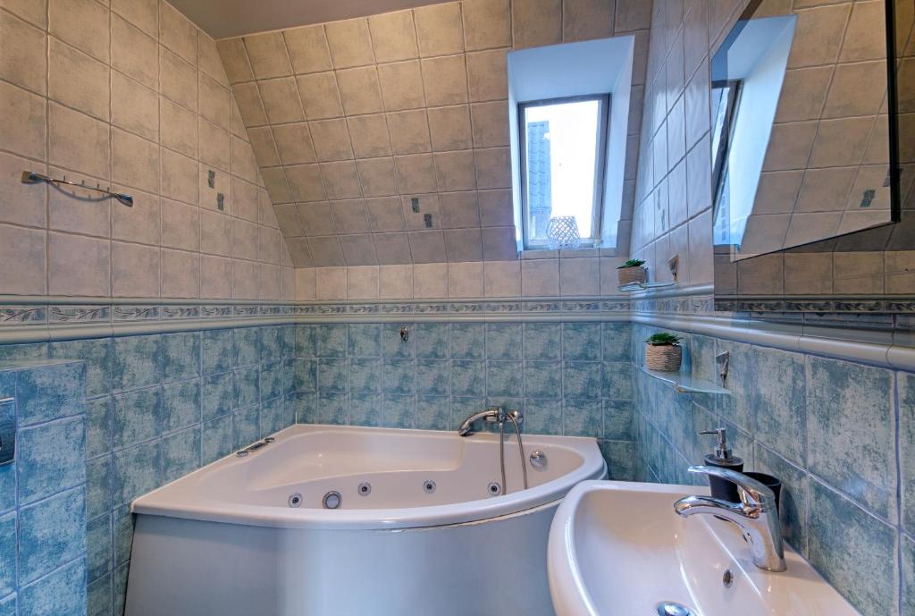 Apartament Biały Krokus Komfortowy room 6