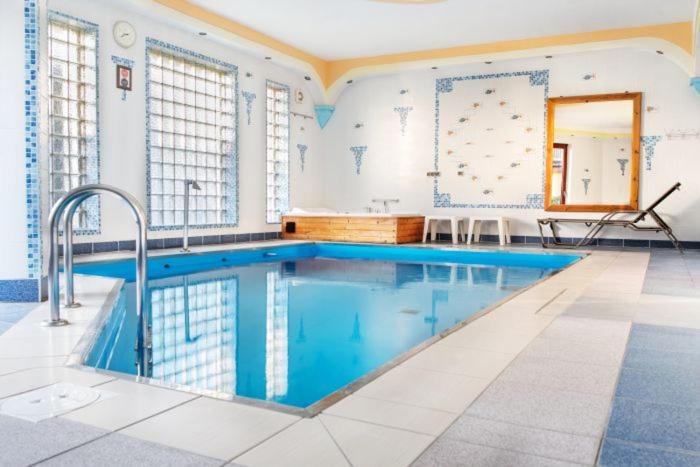 BLUE MARE Całoroczny Stylowy Dworek z Basenem przy Plaży Rewal room 1