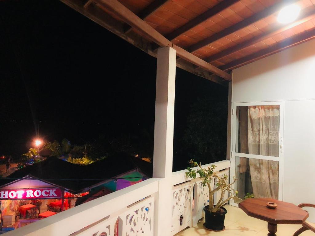 Blue Sea View room 5