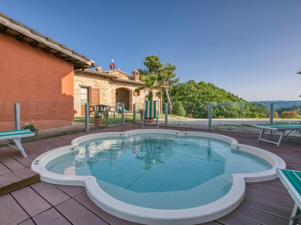 Borgo with mini pool in the Apennines, unspoiled nature, beautiful views room 3