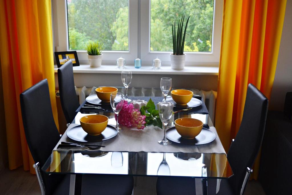 Apartament BT Chopina room 1