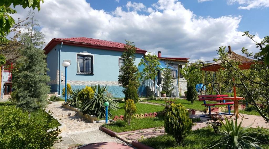 Bujtina Dervishi room 1