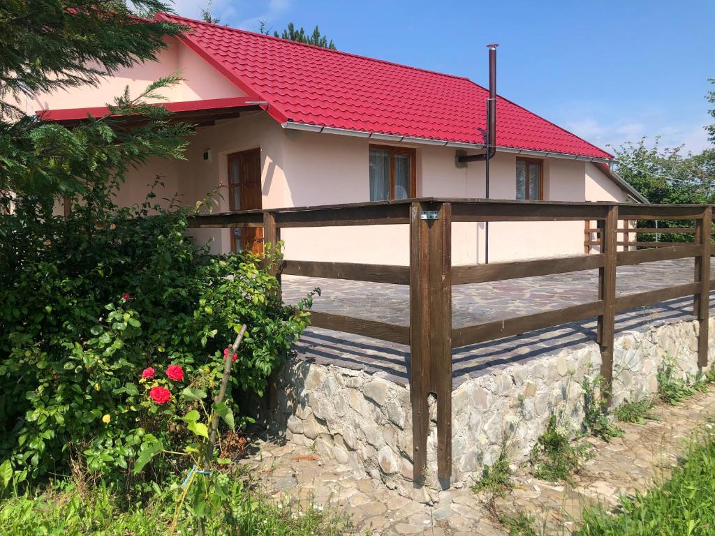CABANA CU MESTECENI Varatec room 4