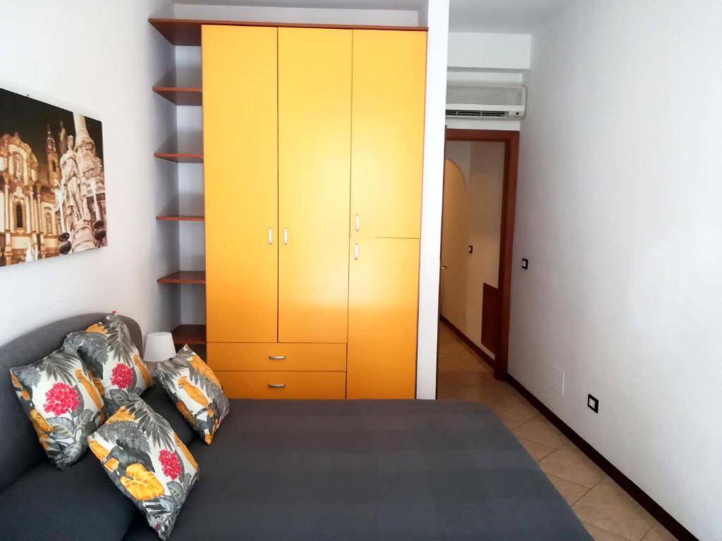 Calanova House room 5