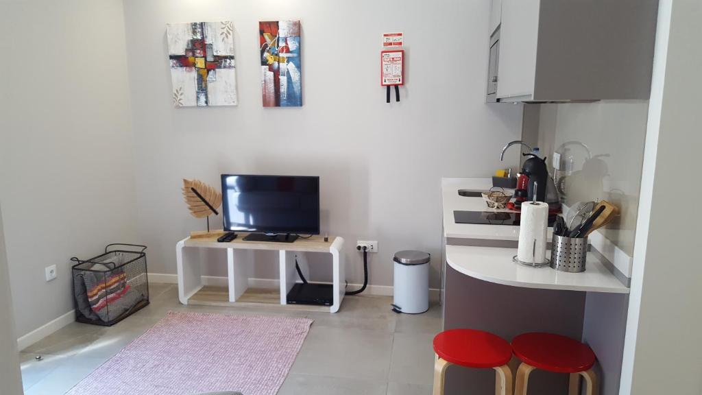 Canavial Terrace@Heart of Funchal room 2