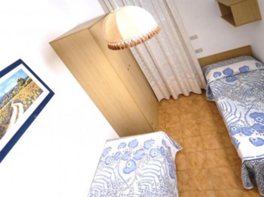 Capitol room 3