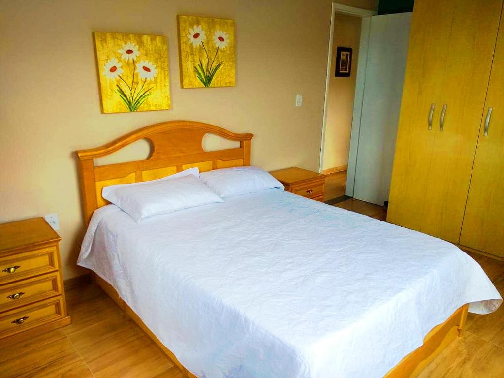 CASA ACONCHEGANTE room 6