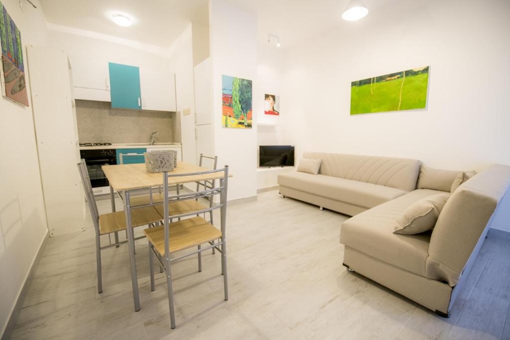 ArtHouse room 1