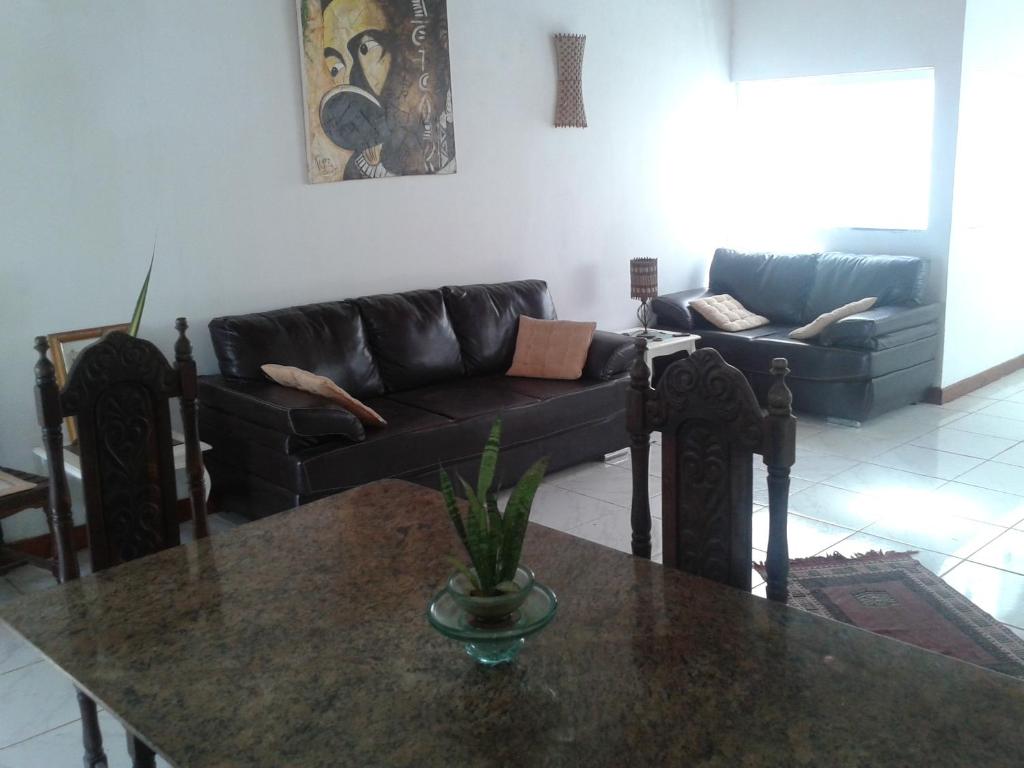 Casa de Vidro room 1