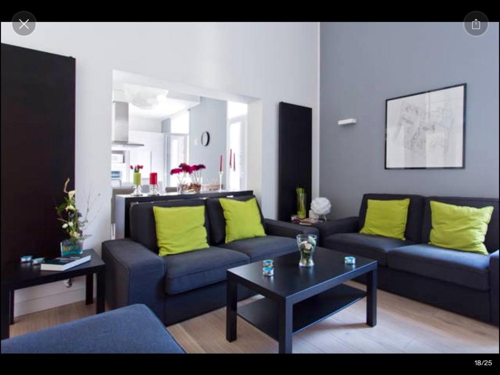 Casa Gravina room 3