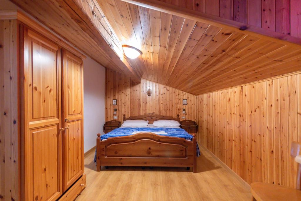 Casa Iris room 6