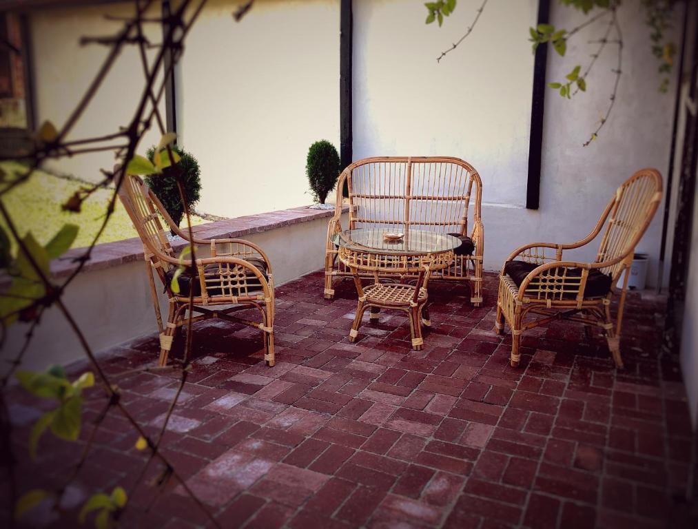 Casa Paunescu room 1