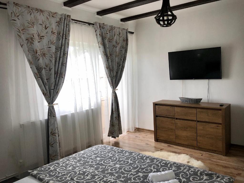 Casa Paunescu room 5