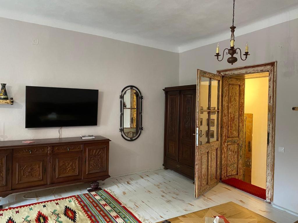 Casa Poetului room 4