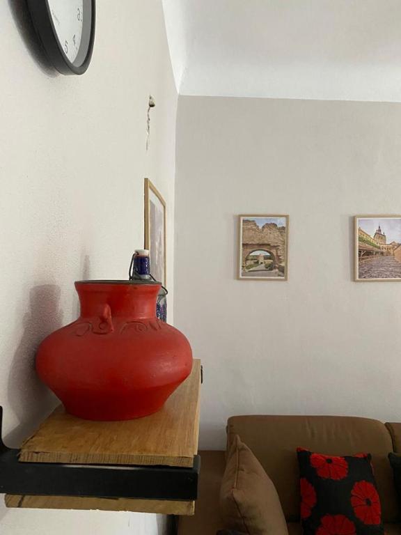 Casa Poetului room 6