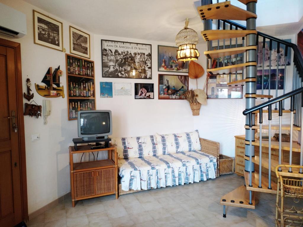 Casa Pomelia room 6