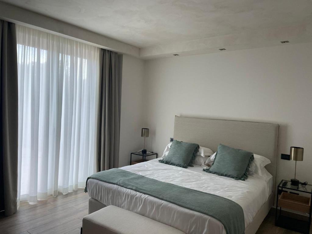 Casabianca Suite room 4
